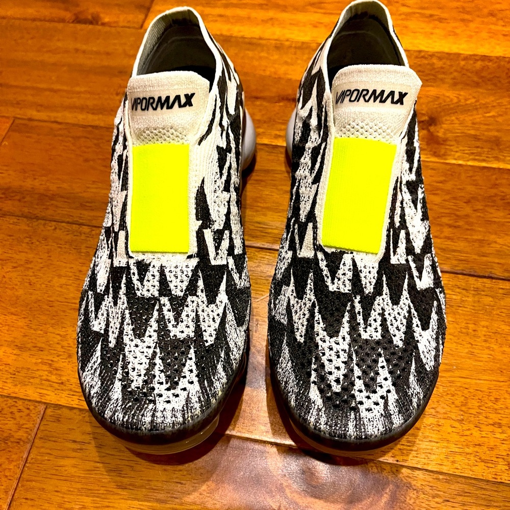 Nike Vapormax tennis shoes
